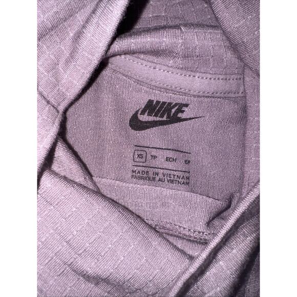 Nike Purple Sportswear Swoosh xsmall Turtleneck T27 - Picture 3 of 4